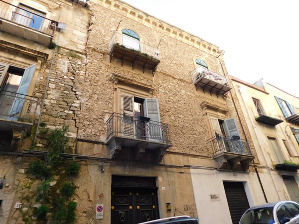 appartamento in vendita ad Edolo in zona Vico