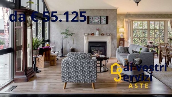 casa indipendente in vendita ad Edolo in zona Vico