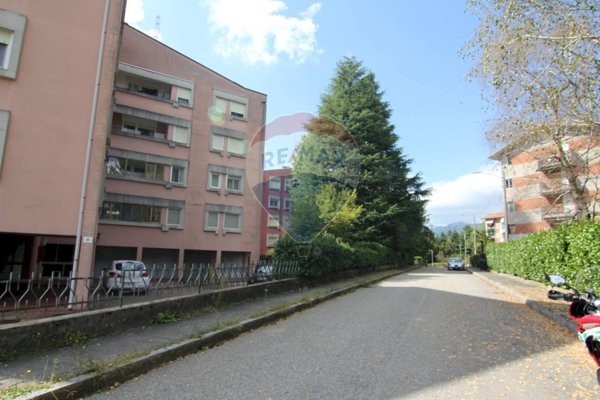 appartamento in vendita ad Edolo in zona Vico