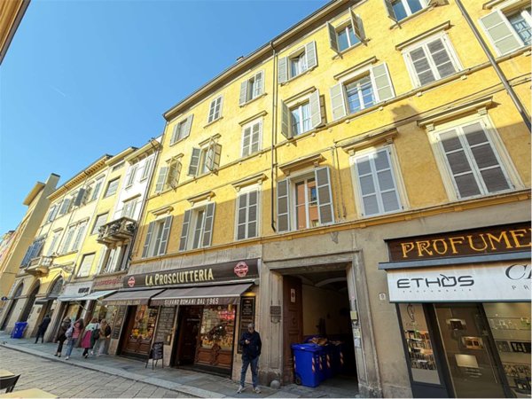 appartamento in vendita ad Edolo in zona Vico