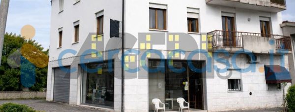 negozio in vendita ad Edolo in zona Vico