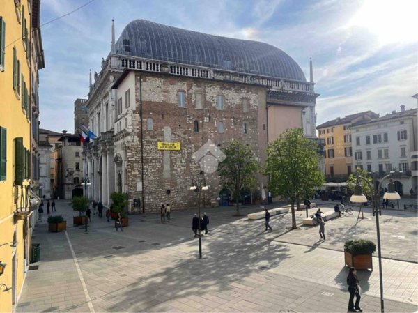 appartamento in vendita ad Edolo in zona Vico