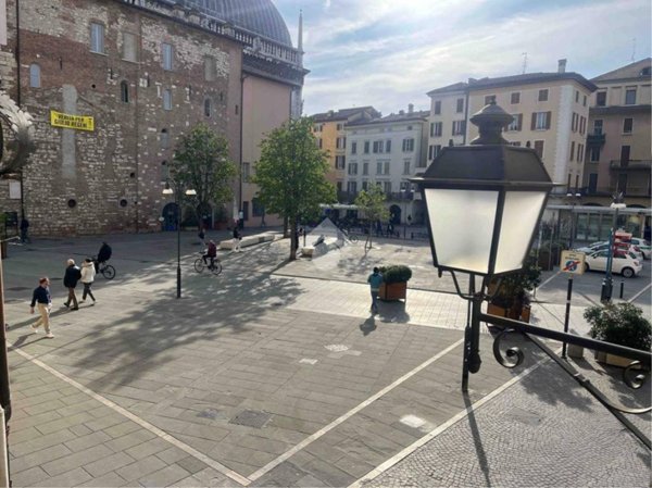 appartamento in vendita ad Edolo in zona Vico