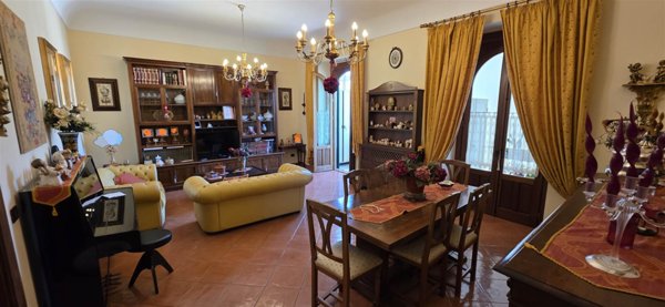 appartamento in vendita ad Edolo in zona Vico