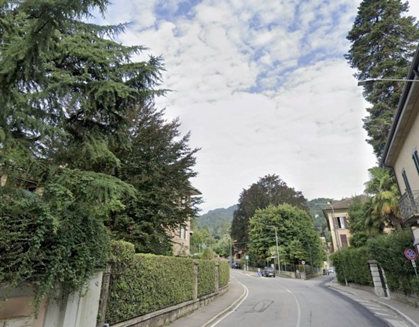 locale commerciale in vendita ad Edolo in zona Vico