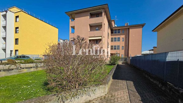 appartamento in vendita ad Edolo in zona Vico