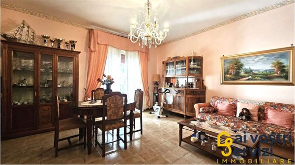 appartamento in vendita ad Edolo in zona Vico