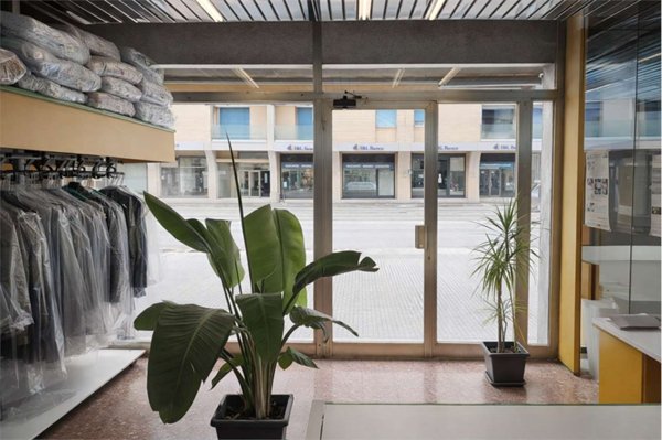 locale commerciale in vendita ad Edolo in zona Vico