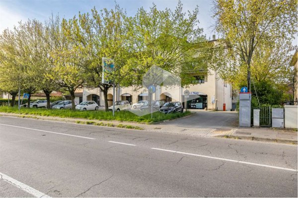 negozio in vendita ad Edolo in zona Vico