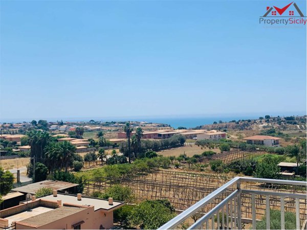 appartamento in vendita ad Edolo in zona Vico