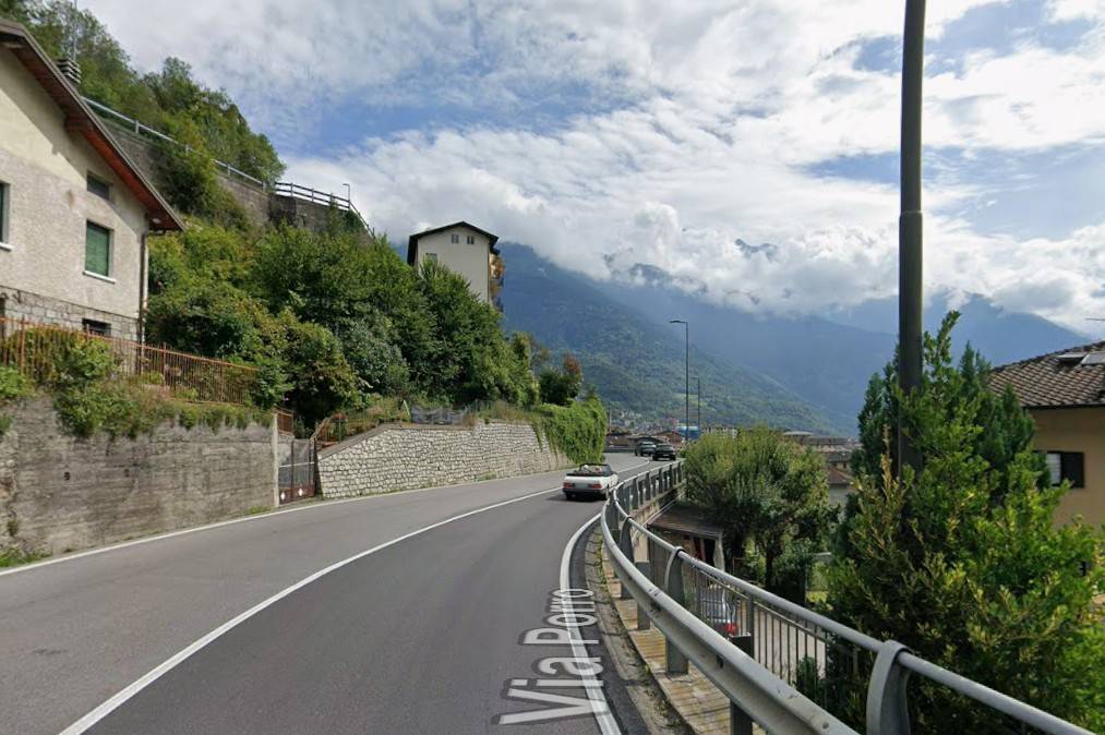 appartamento in vendita ad Edolo in zona Vico