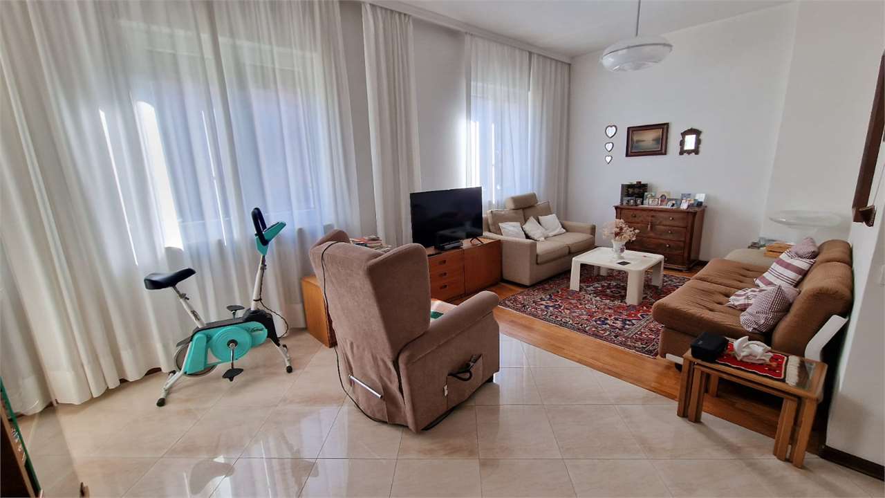 appartamento in vendita ad Edolo in zona Vico