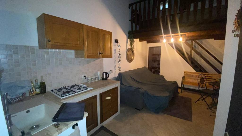 casa indipendente in vendita ad Edolo in zona Vico