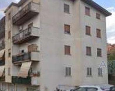 appartamento in vendita ad Edolo in zona Vico