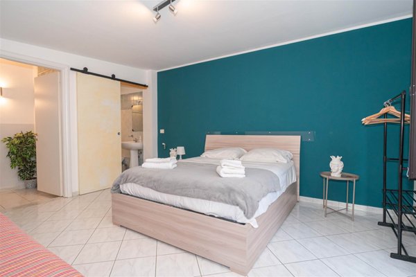 casa indipendente in vendita ad Edolo in zona Vico