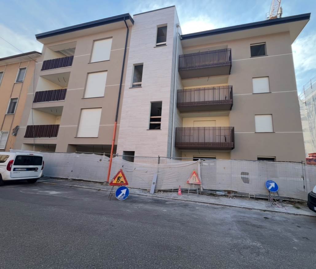 appartamento in vendita ad Edolo in zona Vico