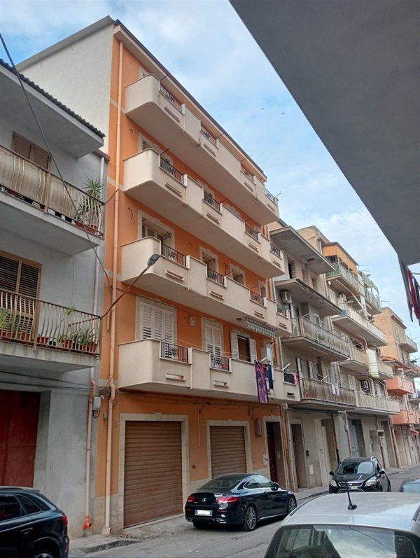 appartamento in vendita ad Edolo in zona Vico