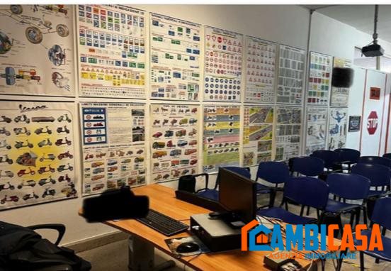 locale commerciale in vendita ad Edolo in zona Vico
