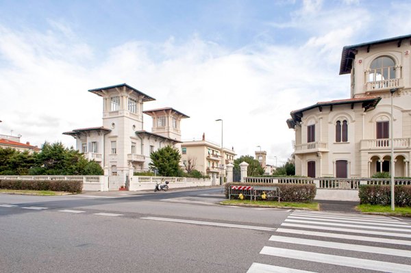 casa indipendente in vendita ad Edolo in zona Vico
