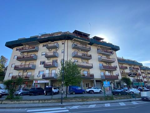 appartamento in vendita ad Edolo in zona Vico