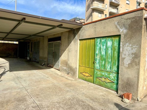 casa semindipendente in vendita ad Edolo in zona Vico