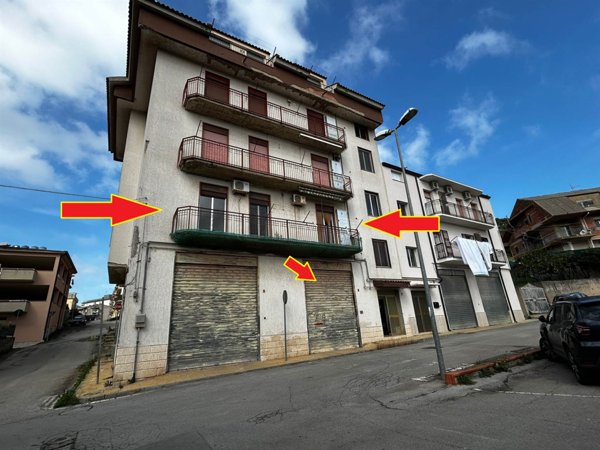 appartamento in vendita ad Edolo in zona Vico