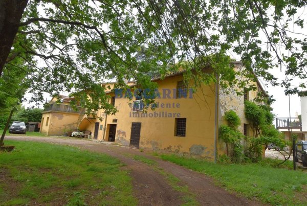 casa indipendente in vendita ad Edolo in zona Vico