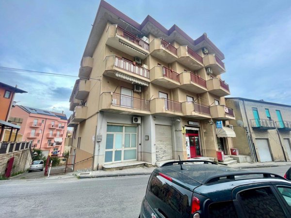 appartamento in vendita ad Edolo in zona Vico