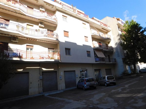 appartamento in vendita ad Edolo in zona Vico