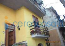 casa indipendente in vendita ad Edolo in zona Vico