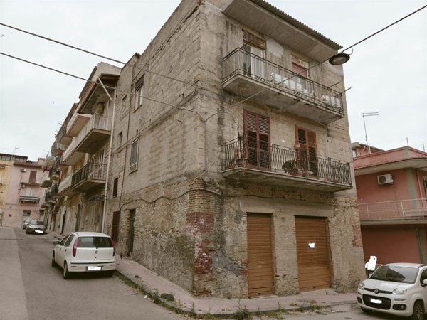 appartamento in vendita ad Edolo in zona Vico