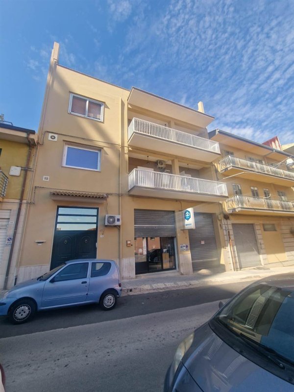 appartamento in vendita ad Edolo in zona Vico