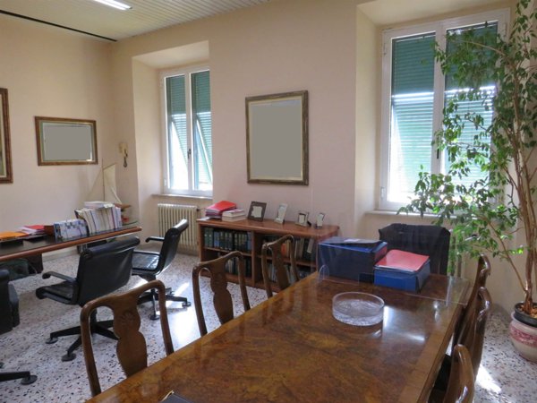 ufficio in vendita ad Edolo in zona Vico