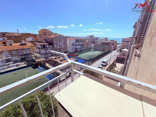 appartamento in vendita ad Edolo in zona Vico