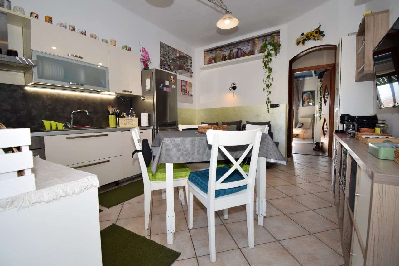 appartamento in vendita ad Edolo in zona Vico