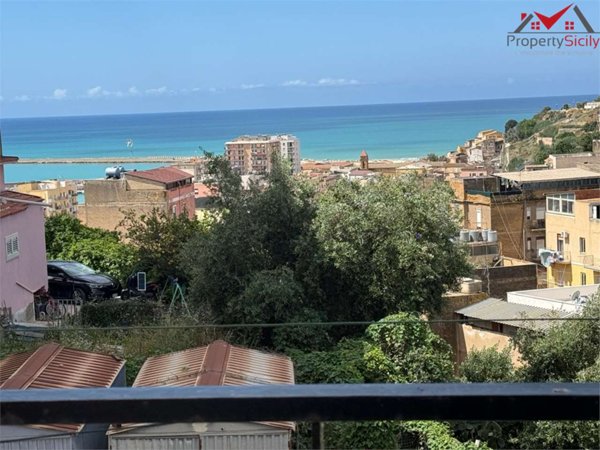 appartamento in vendita ad Edolo in zona Vico
