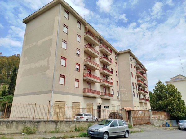 appartamento in vendita ad Edolo in zona Vico