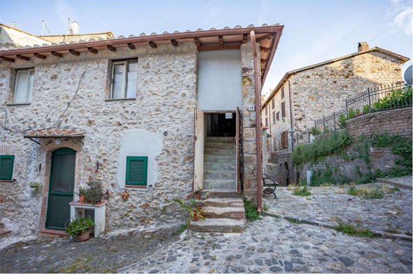 appartamento in vendita ad Edolo in zona Vico