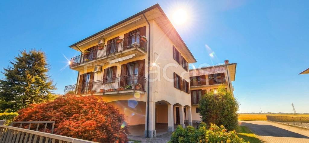 appartamento in vendita ad Edolo in zona Vico
