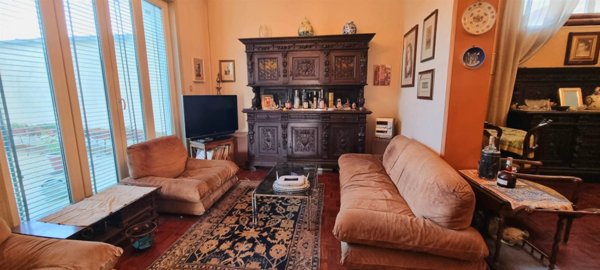 appartamento in vendita ad Edolo in zona Vico