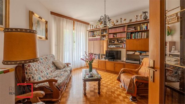 appartamento in vendita ad Edolo in zona Vico