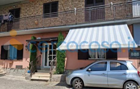 appartamento in vendita ad Edolo in zona Vico