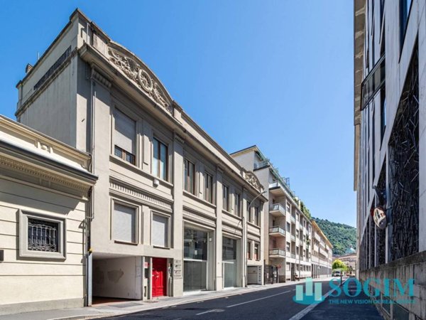 negozio in vendita ad Edolo in zona Vico