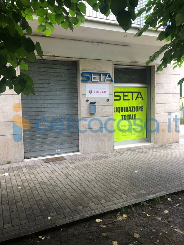 locale commerciale in vendita ad Edolo in zona Vico
