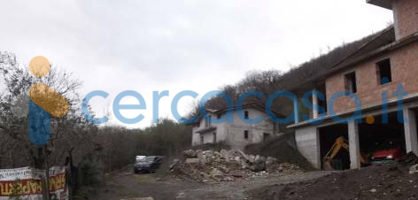casa indipendente in vendita ad Edolo in zona Vico