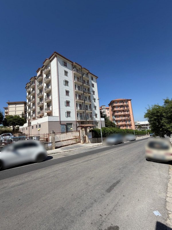 appartamento in vendita ad Edolo in zona Vico