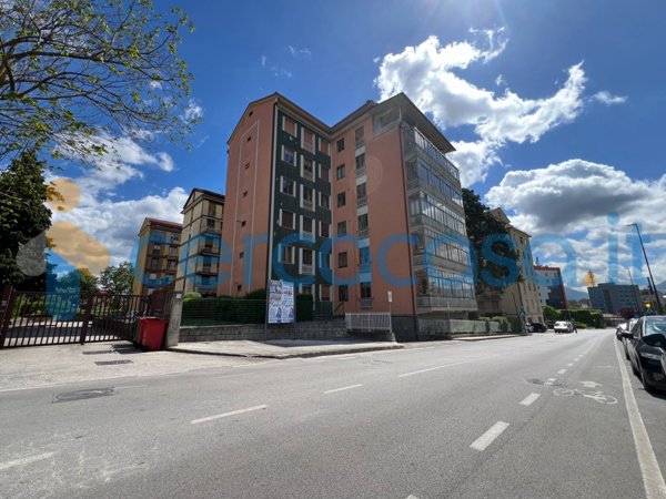 appartamento in vendita ad Edolo in zona Vico