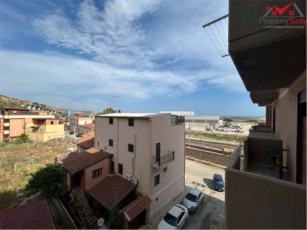 appartamento in vendita ad Edolo in zona Vico