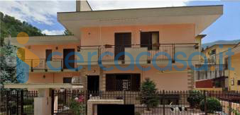 casa indipendente in vendita ad Edolo in zona Vico