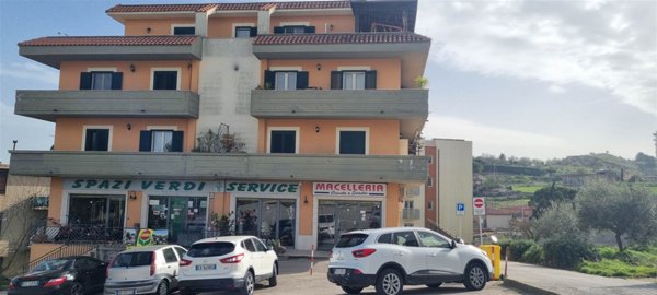 appartamento in vendita ad Edolo in zona Vico